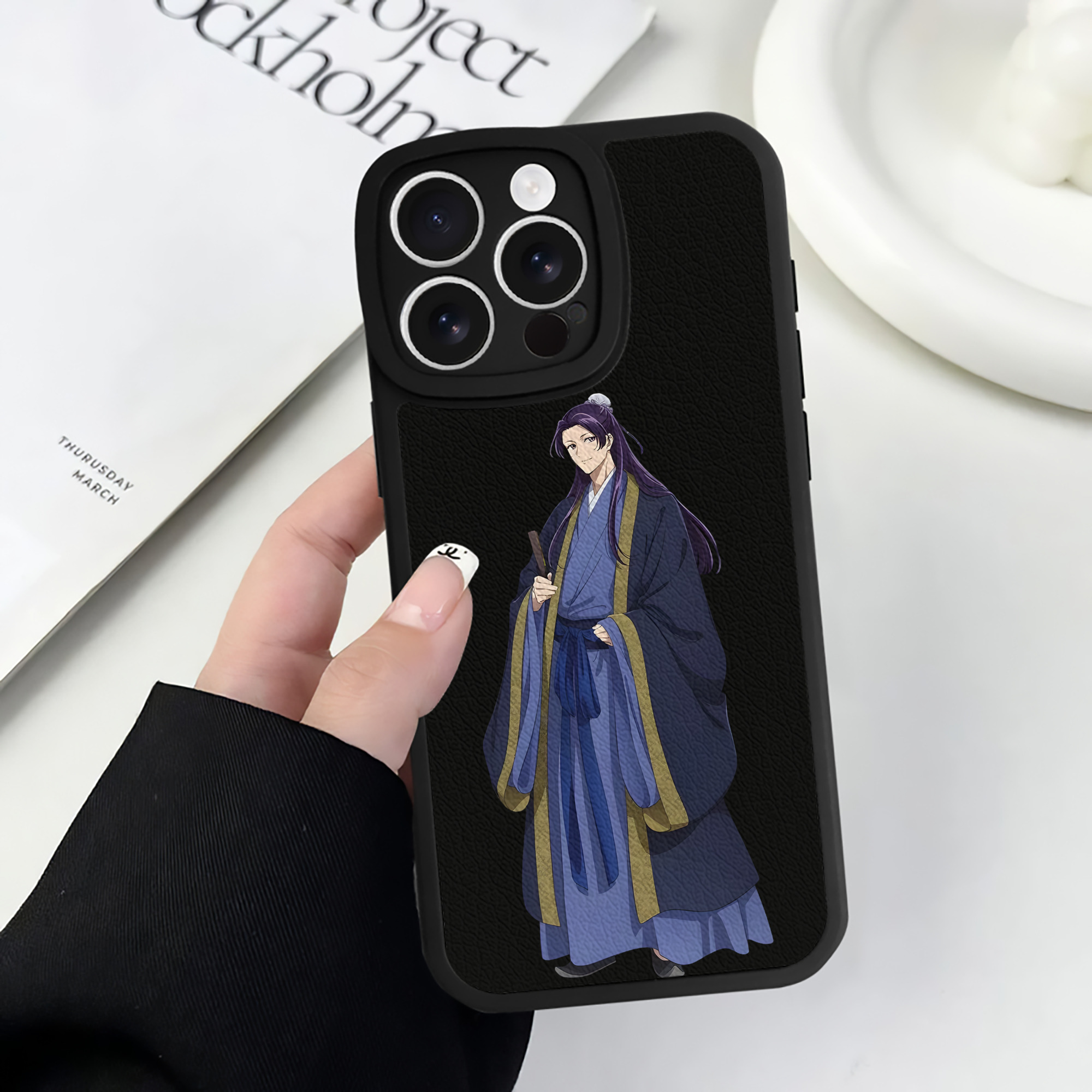 薬屋のひとりごと The Apothecary Diaries 【iPhone 16シリーズ対応】シリコンスマホケース（レザー調） 材質：シリコン